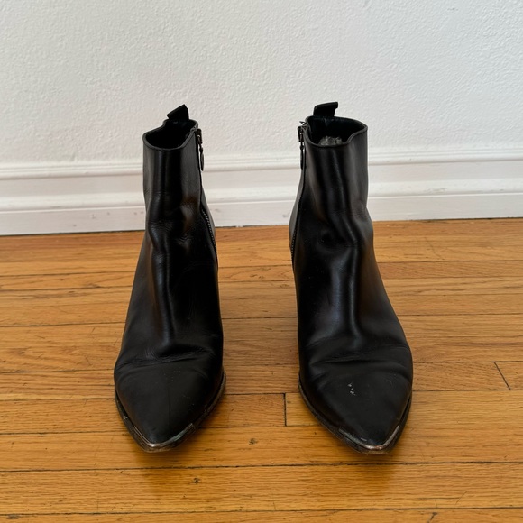 Acne pointed leather boots - Picture 2 of 6